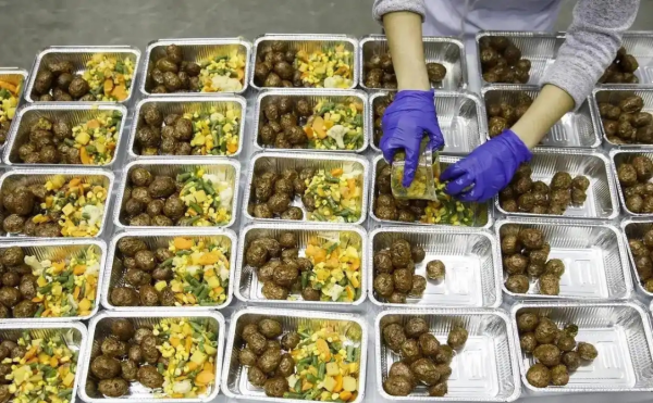 股鑫宝 国标让预制菜变“明白菜”“放心菜”！你期待吗？