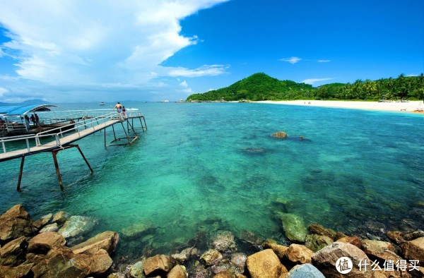 乐融配 文旅消费月游蜈支洲岛：玻璃海的浪漫与省钱攻略